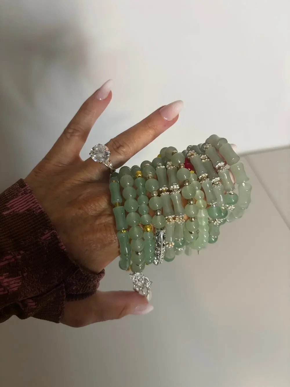Lot of 12  - Jade bracelets
